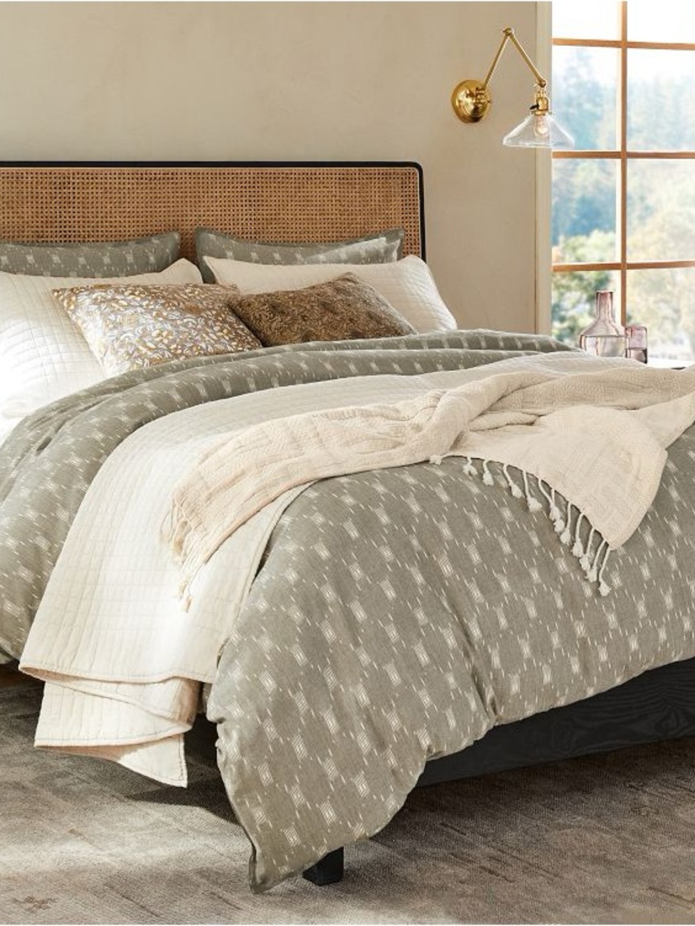 Rejuvenation Linen Duvet Cover & Shams - King Size